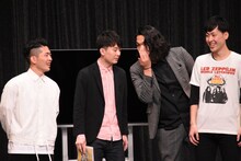 締めのコメントを見取り図・盛山に耳打ちで指示されるジェラードン海野。