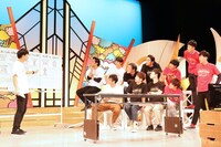 「マンゲキ大運動会」チーム分けの様子。