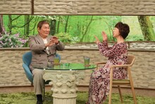 ビートたけし（左）と阿川佐和子（右）。(c)MBS