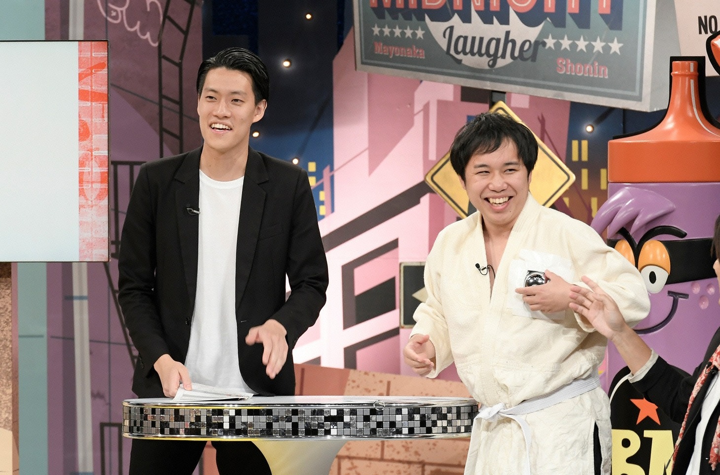 「マヨなか笑人」のワンシーン。(c)読売テレビ