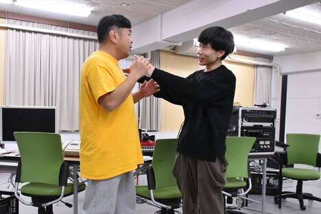 舞台「ジーザス・クライスト・レディオスター」公開稽古より。