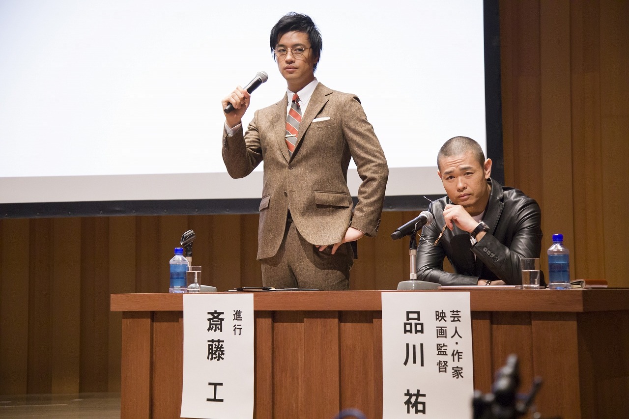 CM「ネクストキャリアセミナー」編の撮影中の様子。