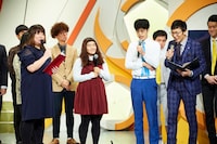 「よしもと漫才劇場4周年記念記者会見」の様子。