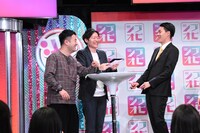 川西になりたいと話す粗品（右）。