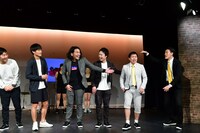 「energy～笑う筋肉～」の概要発表会見の様子。