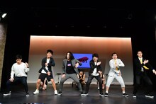 energyパフォーマンスに挑戦するジャルジャル、見取り図、霜降り明星。