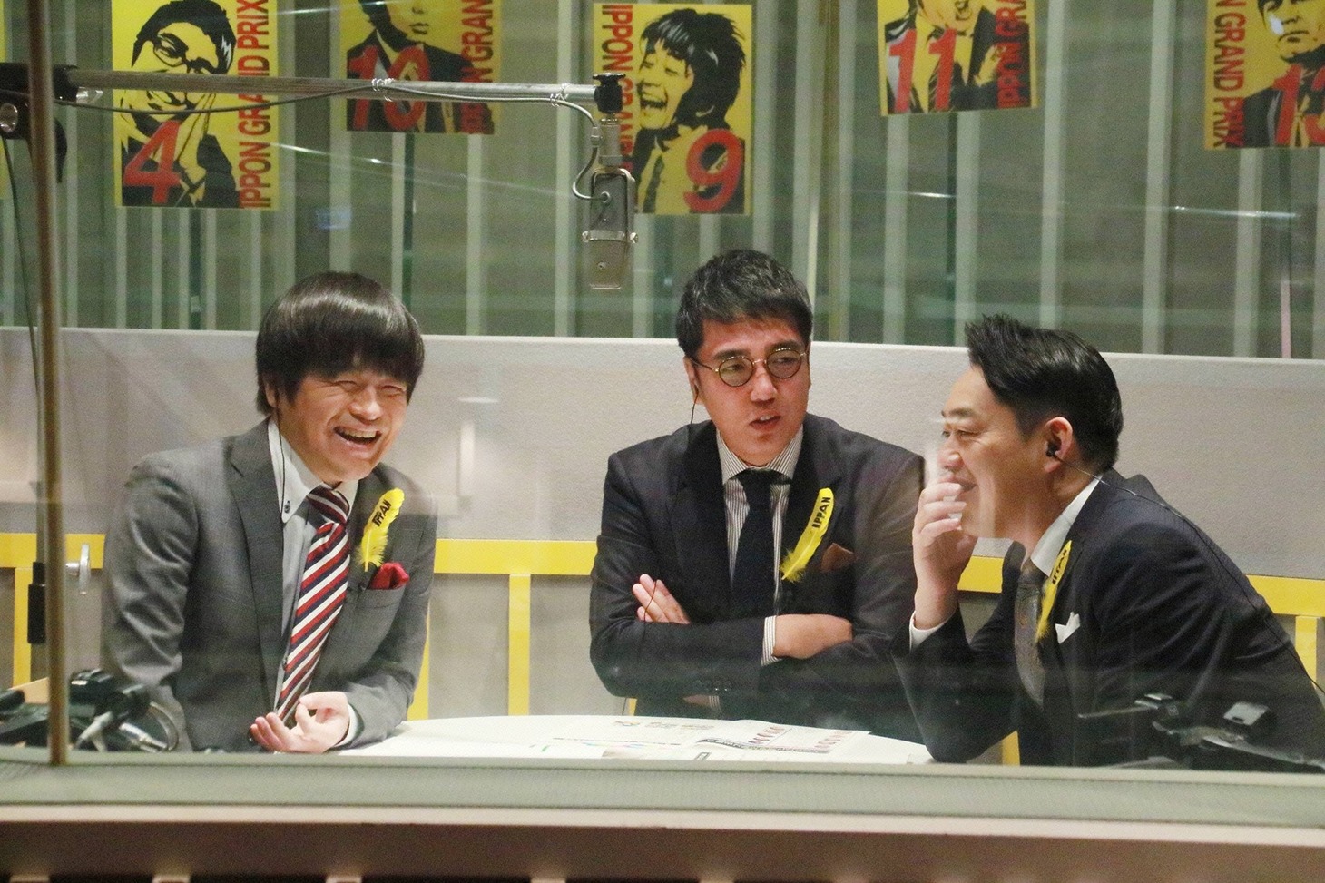 「IPPANグランプリ」に出演する（左から）バカリズム、おぎやはぎ小木、バナナマン設楽。(c)フジテレビ