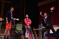 舞台「ジーザス・クライスト・レディオスター」のワンシーン。