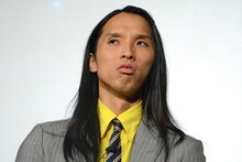 トム・ブラウン布川