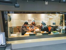 「ゆりやんレトリィバァのラジやんレトリィバァ」収録中の様子。