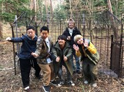 「笑神様は突然に… 2019開運初笑いSP」内で展開される「今年の干支を食らう！新春初狩り」の参加者たち。(c)日本テレビ