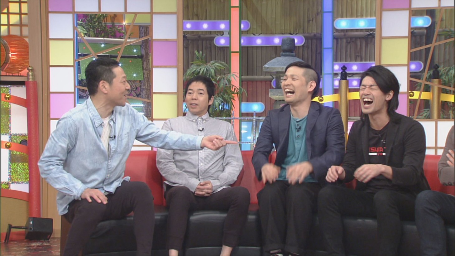 「本能Z」に出演する（左から）東野幸治、今田耕司、アイロンヘッド。(c)CBC