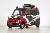 チュートリアル福田のカスタムカー「移動式バイクパーク フクダーランド」。