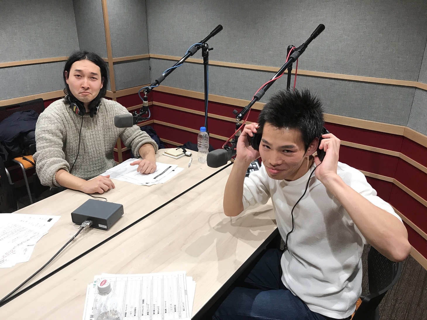 かが屋 (c)RCC