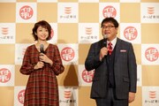 （左から）中村静香、カンニング竹山。