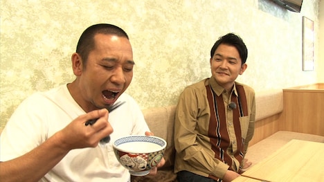 千鳥 (c)テレビ朝日