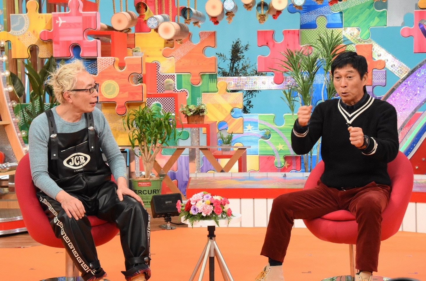 左から所ジョージ、明石家さんま。(c)日本テレビ