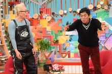 左から所ジョージ、明石家さんま。(c)日本テレビ