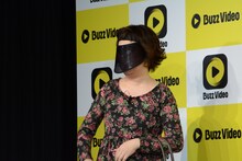 サンバイザーネタを披露するあぁ～しらき。