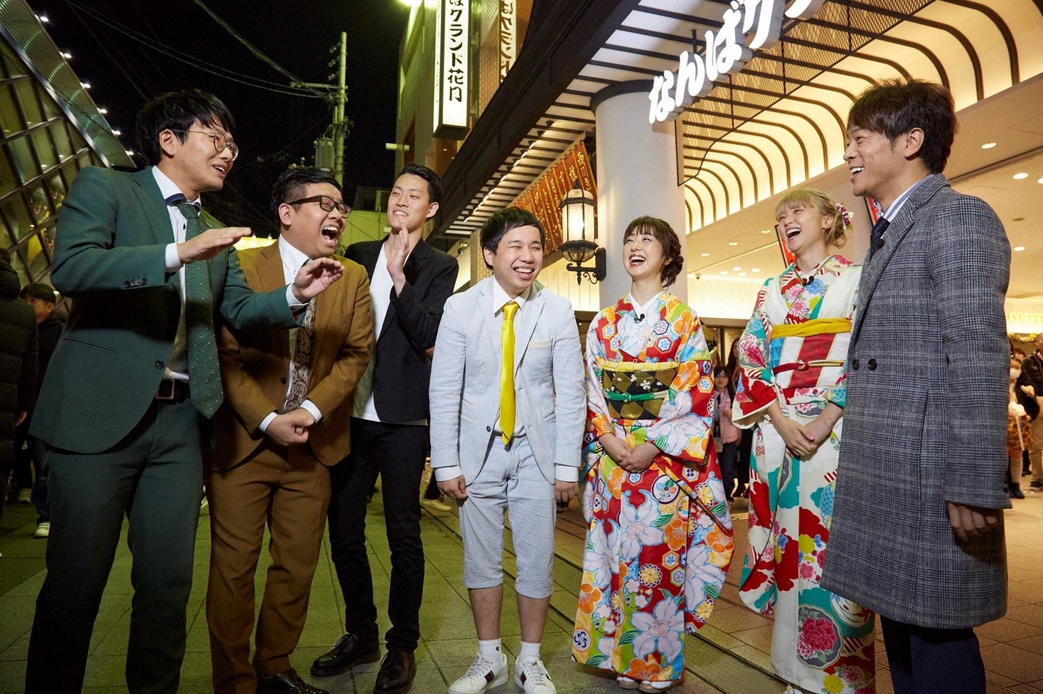 ロケコーナーに登場する（左から）ミキ、霜降り明星、川田裕美、Dream Ami、陣内智則。(c)TBS