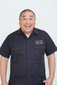 極楽とんぼ山本