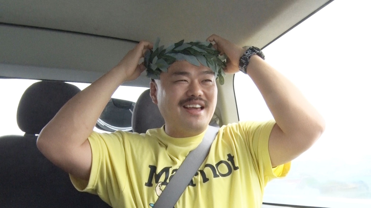 安田大サーカス・クロちゃん (c)テレビ長崎