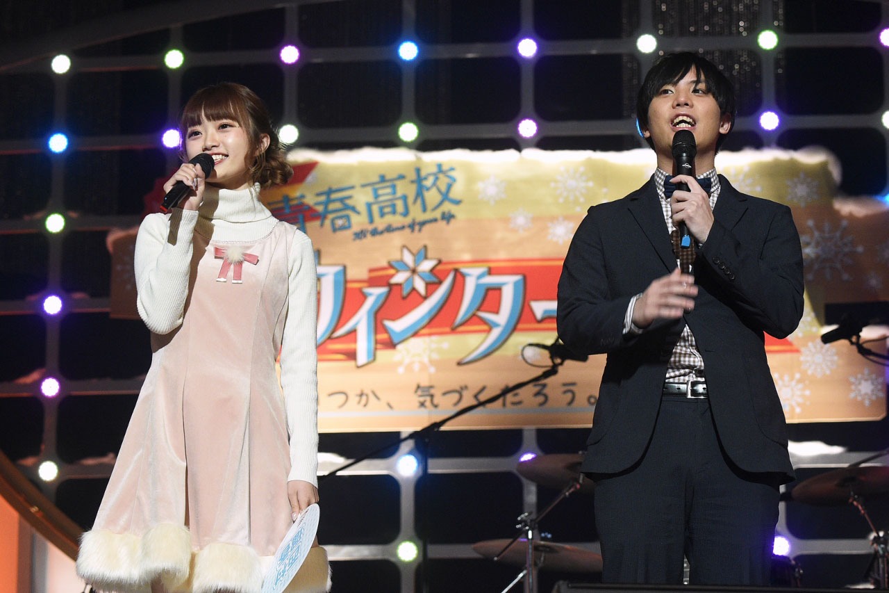 MCを務めた中井りか（左）とノブナガ岩永（右）。