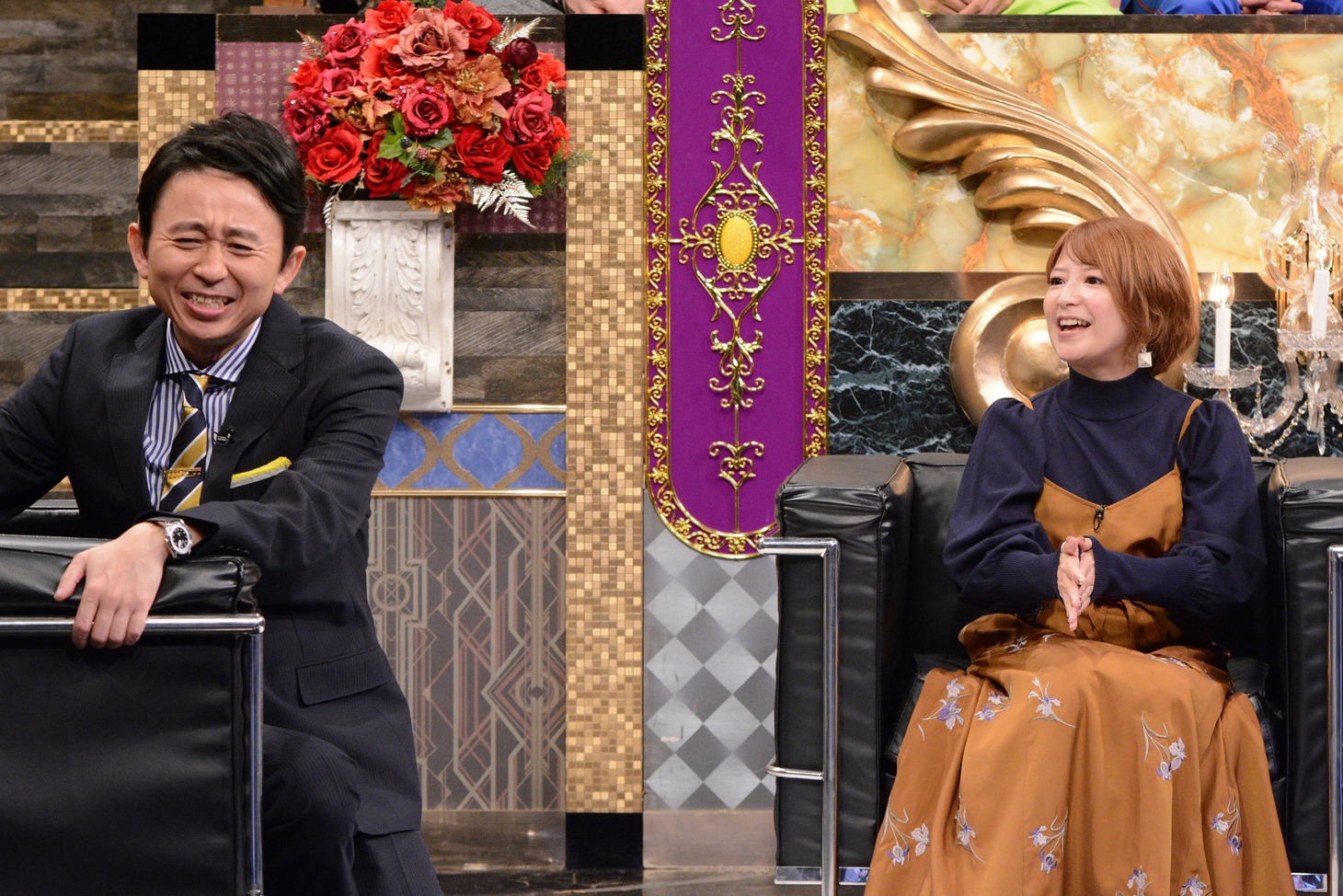 左から有吉弘行、矢口真里。(c)日本テレビ