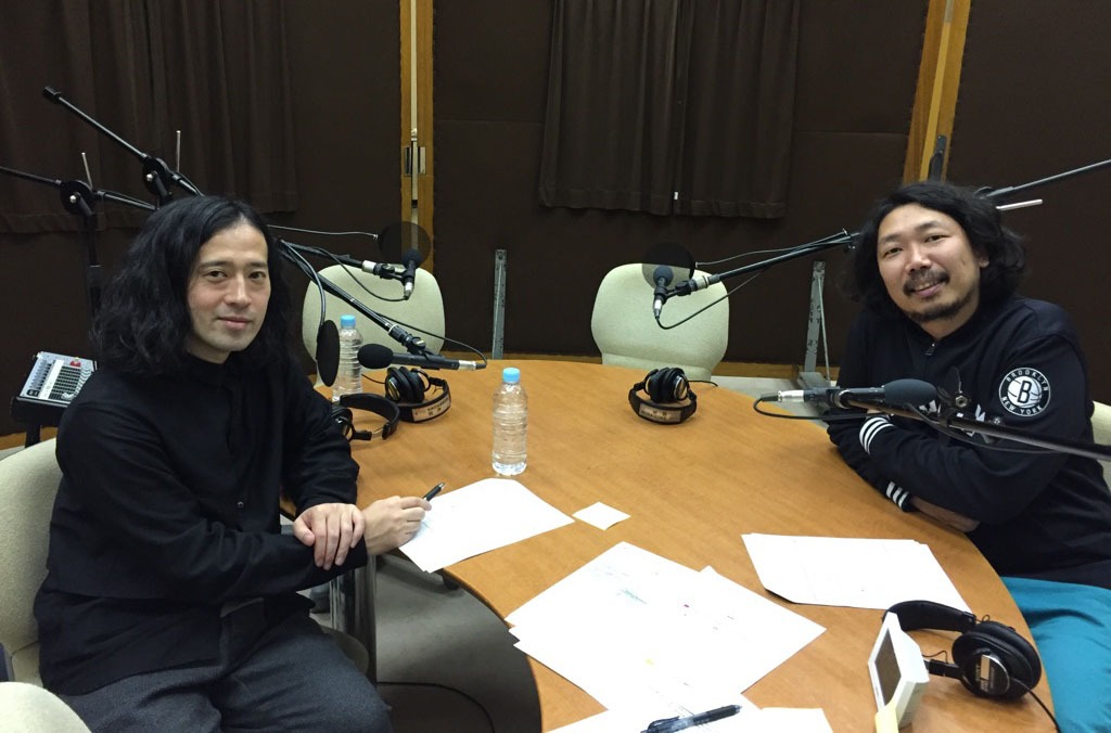 ピース又吉（左）と家城啓之（右）。