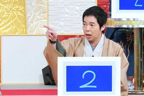 目利きに挑戦する今田耕司。(c)テレビ東京