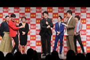 「2019ルミネtheよしもと新春キャンペーン」発表会の様子。