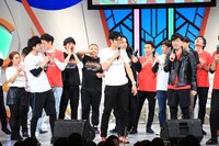 「マンゲキ歌合戦inよしもと漫才劇場」の様子。