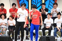 「マンゲキ歌合戦inよしもと漫才劇場」の様子。