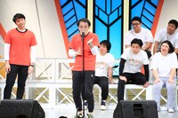 「マンゲキ歌合戦inよしもと漫才劇場」の様子。