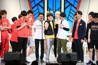 「マンゲキ歌合戦inよしもと漫才劇場」の様子。