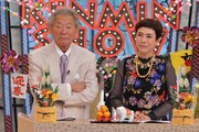 左からみのもんた、久本雅美。(c)読売テレビ