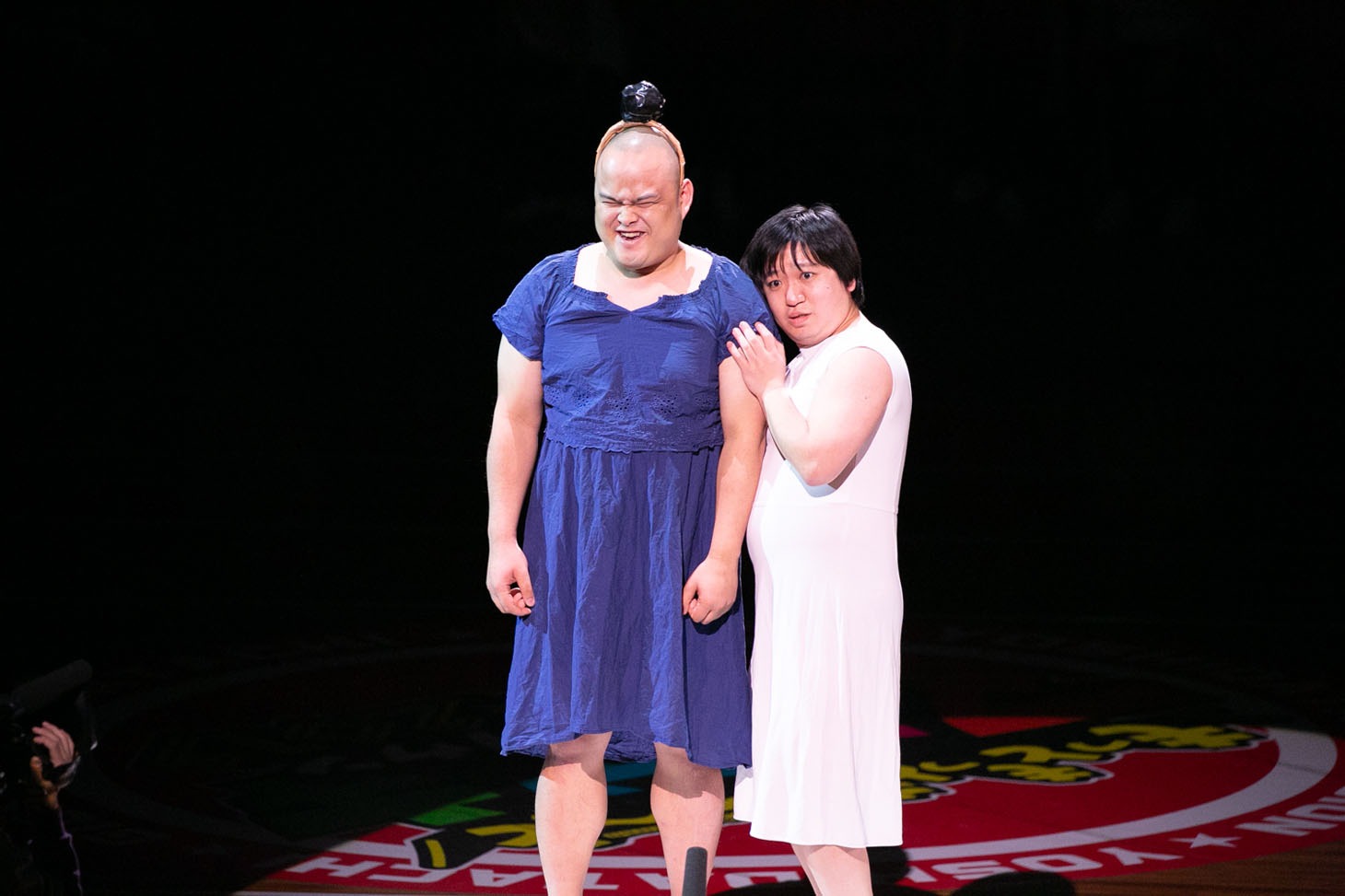 「マンゲキ大運動会inエディオンアリーナ」の様子。
