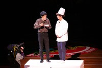 「マンゲキ大運動会inエディオンアリーナ」の様子。