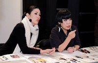 アンミカ（左）とコシノジュンコ（右）。(c)MBS