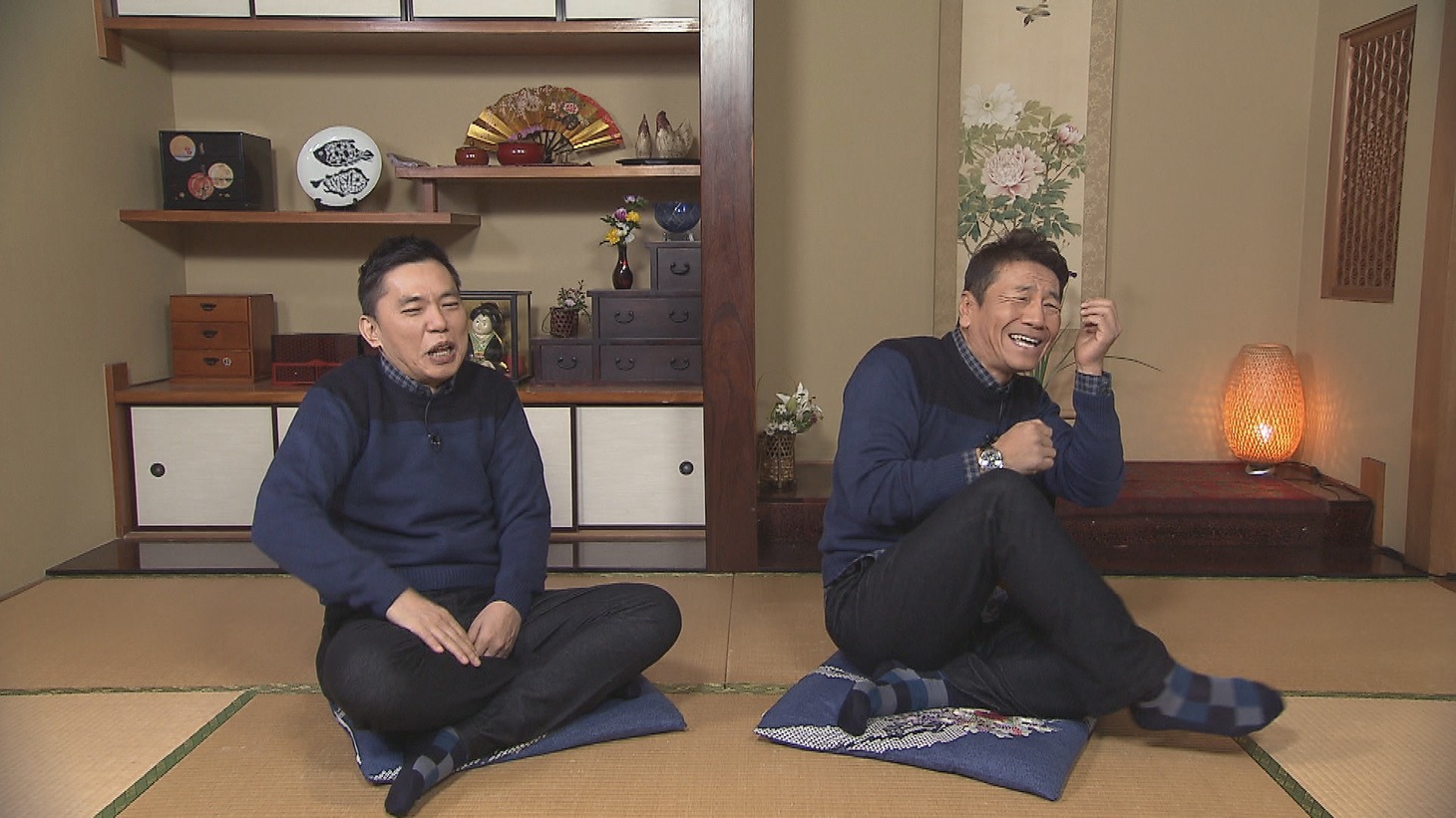 （左から）爆笑問題・太田、くりぃむしちゅー上田。(c)中京テレビ