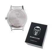 TiCTACと野性爆弾くっきーのコラボ腕時計（バランスおじさん）。