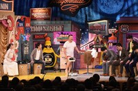 「マヨなか笑人」のワンシーン。(c)読売テレビ