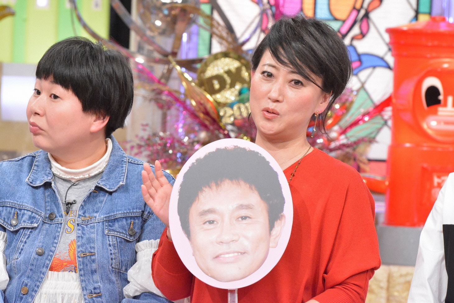 左から森三中・大島、友近。(c)読売テレビ