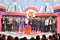「漫才Lovers～ytv漫才新人賞選考会～ ROUND3」のワンシーン。(c)読売テレビ