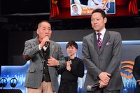 トークをする宮川大助と東野幸治。