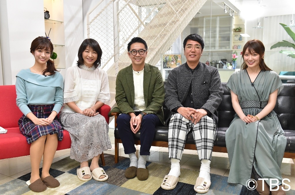 「土曜☆ブレイク『日本一網打尽リサーチ！片っ端から探しました！』」に出演する（左から）田村真子アナ、田中美佐子、おぎやはぎ、高山一実。