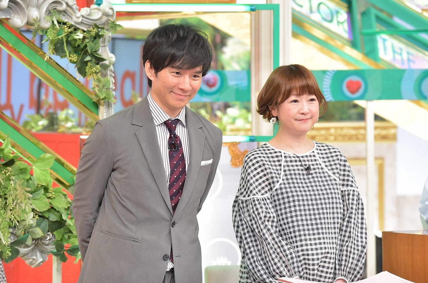 MCの（左から）アンジャッシュ渡部、山瀬まみ。(c)TBS