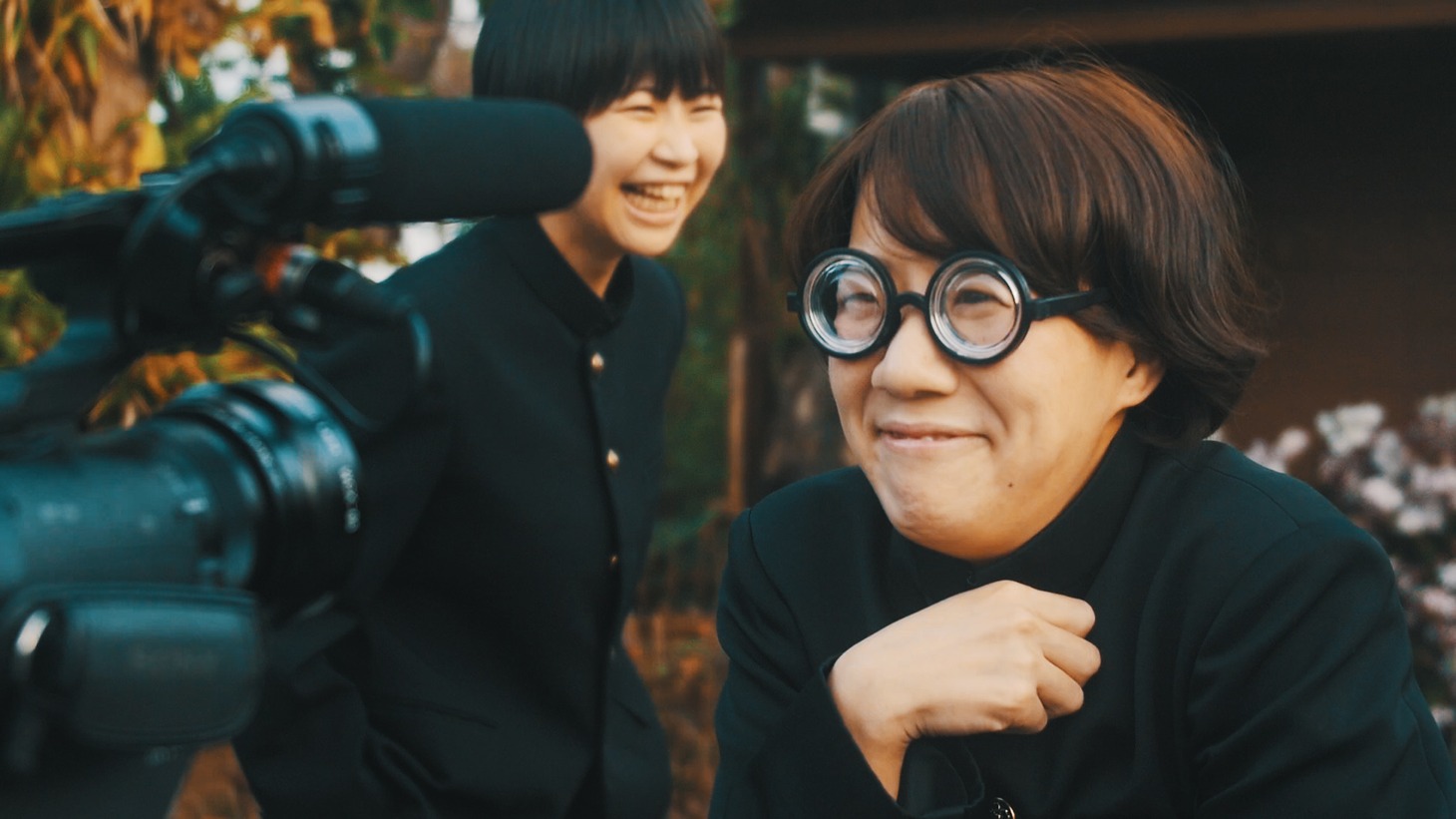 「霜降りAマッソ 笑いの修学旅行」より。(c)静岡朝日テレビ