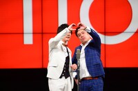 なんばグランド花月での単独ライブ「TRANSITION」の様子。