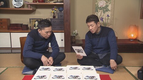 （左から）爆笑問題・太田、くりぃむしちゅー上田。(c)中京テレビ